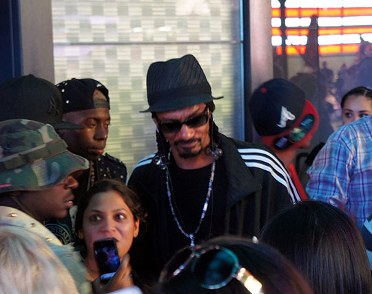 Starstruck fans thinking it was Snoop Dogg.