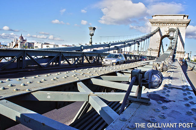 The Széchenyi Chain Bridge links the two sides of the city, divided by the Danube River