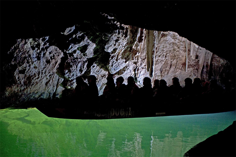 The boat ride along the Punka river offers amazing views of the cave.