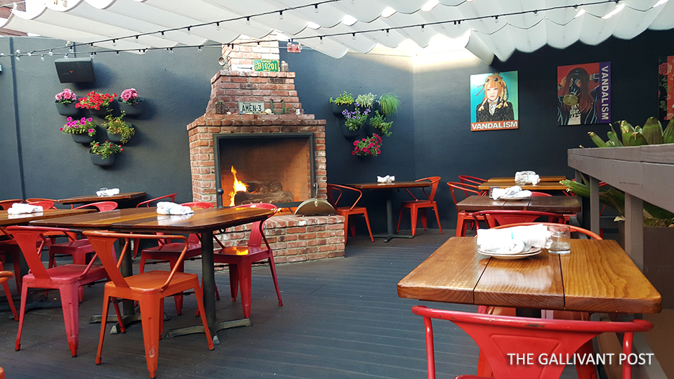 Outdoors seating area at Farmer's Daughter Hotel